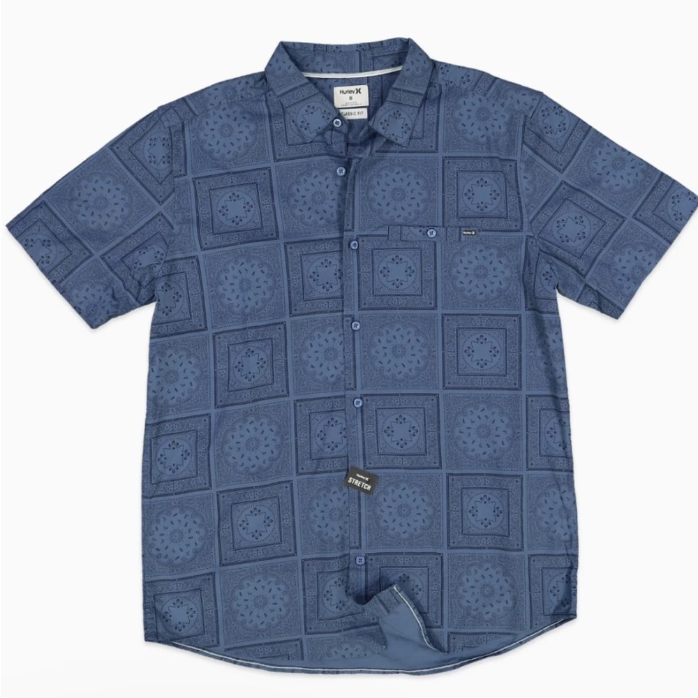 New Hurley Chambray Stretch Bandana Blue Button Down Casual Mens Aloha Shirt NWT